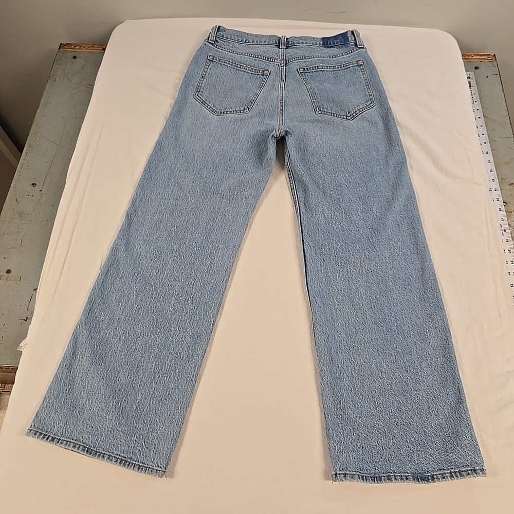 Abercrombie & Fitch 90s Relaxed High Rise Jeans Women 29x28 Light Wash Denim - Picture 11 of 16